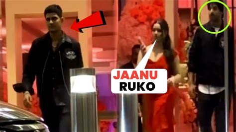 Watch Shubham Gill Meet Sara Tendulkar At Jio Event Before IND VS SL