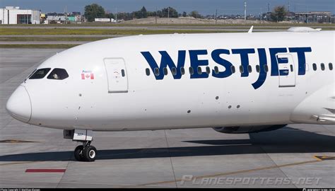 C Gmks Westjet Boeing Dreamliner Photo By Matthias Klassen Id