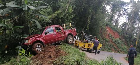 Pierde El Control Y Cae A Barranco En Carretera A Pochutla Nvi Noticias