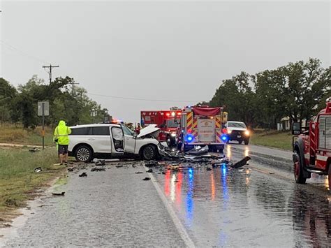 HAPPENING NOW: 2 injured in Cross Plains crash | KTAB ...