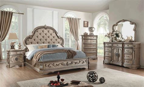 Pearl White Gold Patina Queen Bedroom Set 3 Dresden II 27820Q Acme