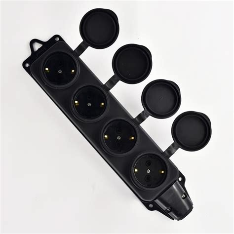 Розетка наружной установки 4-местная с заглушками 2Р+РЕ 1х16А 220-240V ...