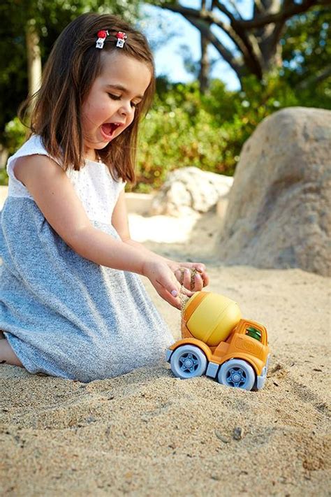 Jouet Bulldozer Green Toys Chez Les Enfants