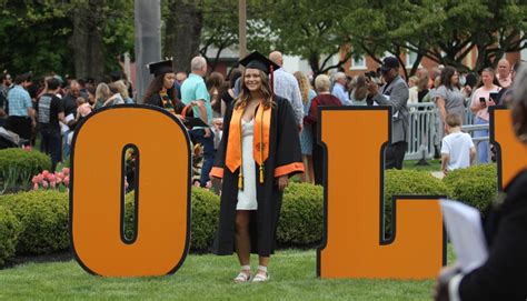 University Of Findlay Graduation & Arch Ceremony Held - WFIN Local News