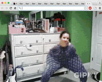 GIPHY’s new Chrome extension feeds animated madness with each tabThanks thenextweb!