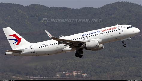 B China Eastern Airlines Airbus A Wl Photo By Np Id