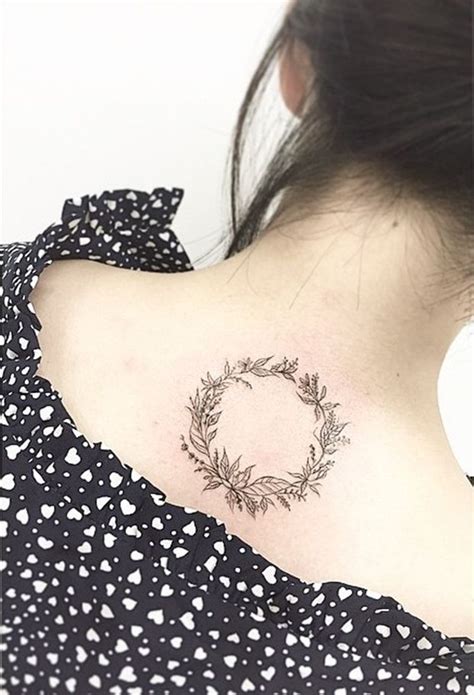 50 Beautiful Laurel Wreath Tattoo Designs And Meanings