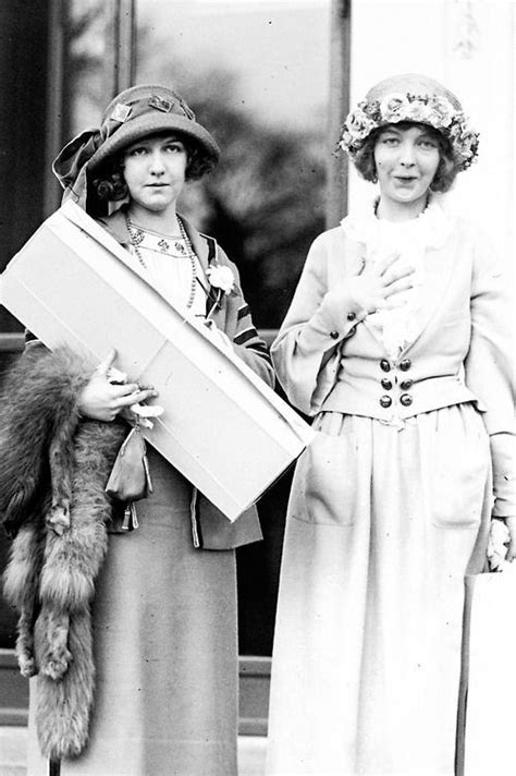 Dorothy And Lillian Gish Lillian Gish Vintage Movie Stars