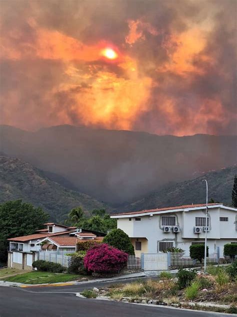 En Imágenes El Incendio Forestal En El Parque Nacional Henri Pittier