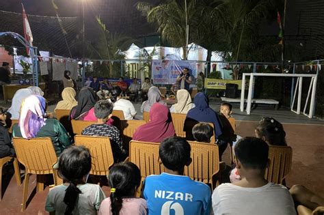 Beri Bantuan Gawang Futsal Bacaleg Partai Perindo Ingin Anak Anak