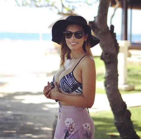 Now That S The Hottest Thing I Ve Seen Today DAMNN IG Genuxmal Porn Pic