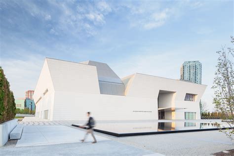 Aga Khan Museum Moriyama Teshima Architects Archinect