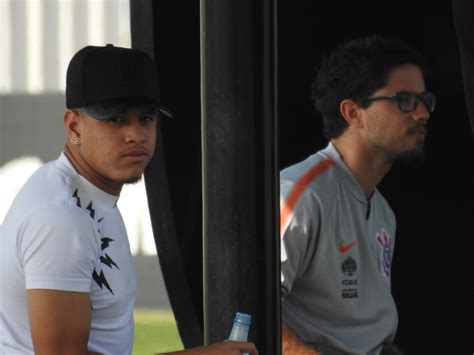 Corinthians Treina Nesta Sexta Sem Clayson E Despedida De Sidcley