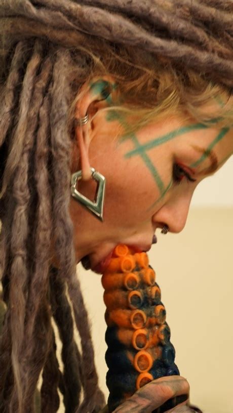 Body Modifier Anuskatzz Takes A Big Dildo To Her Filthy Asshole CoedCherry