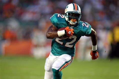 Miami Dolphins Uniforms Through the Years – NBC 6 South Florida