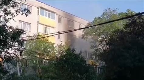 Incendiu violent într un apartament din Buzău O femeie de 55 de ani a