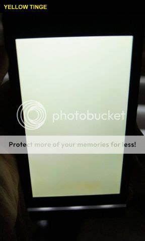 Some Xperia S users complaining of yellow tint display issue | Xperia Blog