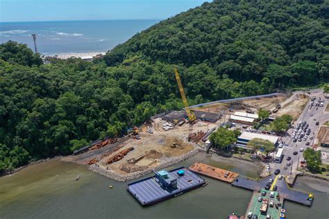 Obra da Ponte de Guaratuba Matinhos recebe nova balsa de apoio marítimo