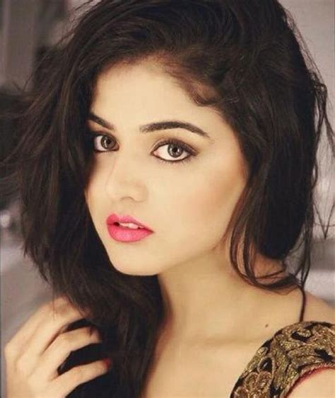 Wamiqa Gabbi Filme Bio Und Listen Auf Mubi