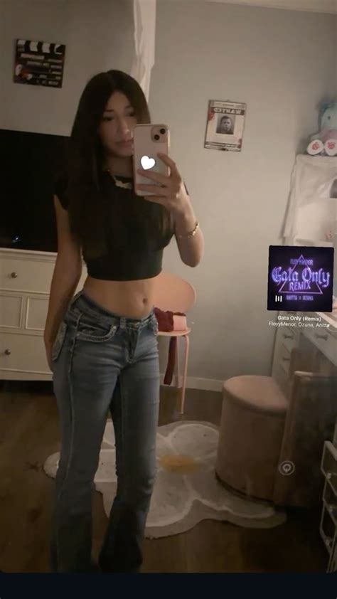 Esli Ideas To Save Today Pretty Selfies Pretty People Latina Aesthetic And More