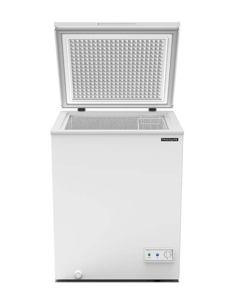 Frigidaire 5.0 Cu. Ft. Chest Freezer, White | BigEasyMart.com