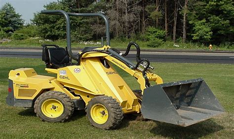 Mini Skid Steer Loader 500LBs | General Rental Center