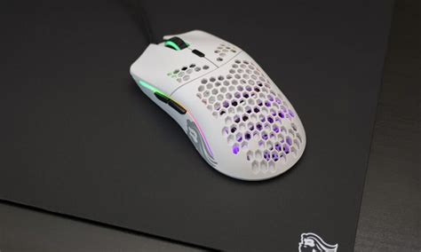 Things To Consider Before Buying White Gaming Mouse - TechBullion