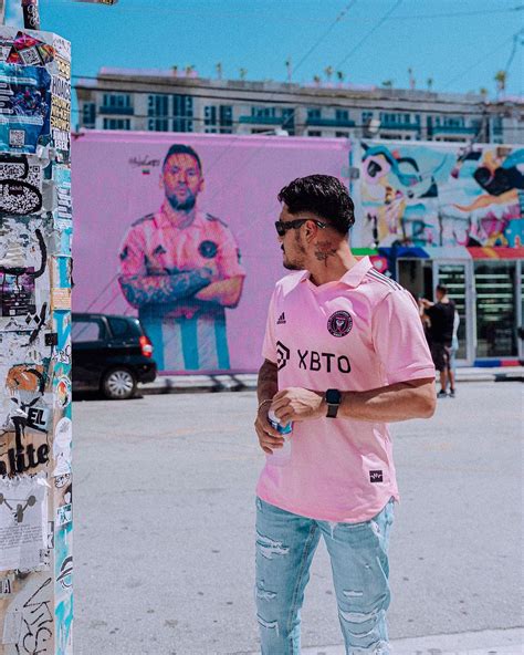 PHOTOS: 9 Captivating Shots Of Miami's Messi Murals