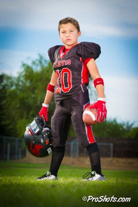 Web Proshots J Football Poses Football Team Pictures