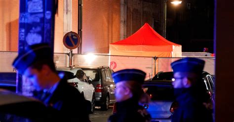 Bruxelles Poliziotto Ucciso A Coltellate Testimoni Aggressore Ha