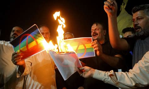 Iraq Criminalises Lgbtq Relationships In Attack On Human Rights