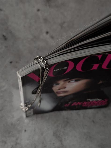 Визуал, журнал, украшения, гель-лак, инстаграм, мастер маникюра, Vogue