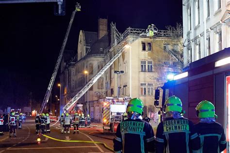 Großeinsatz in Chemnitz Brand im Haus Einheit