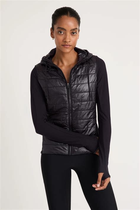 The 30 Best Winter Workout Clothes for Women | Who What Wear