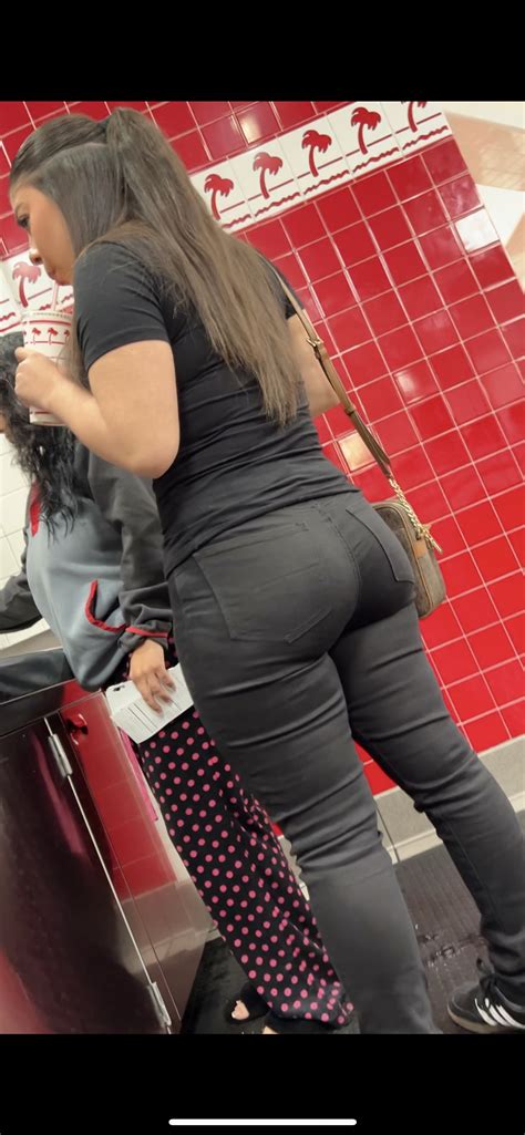 Close Up BIG ASS Latina In Tight Black Jeans Tight Jeans Forum