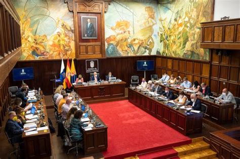 Unánimidad en el Cabildo de promover Gran Canaria como sede de la