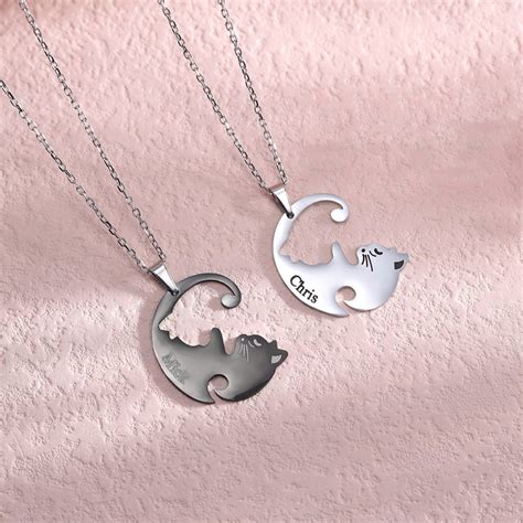 Aangepaste Naam Zwart Witte Kat Ketting Set Van 2 Vriendschap Ketting