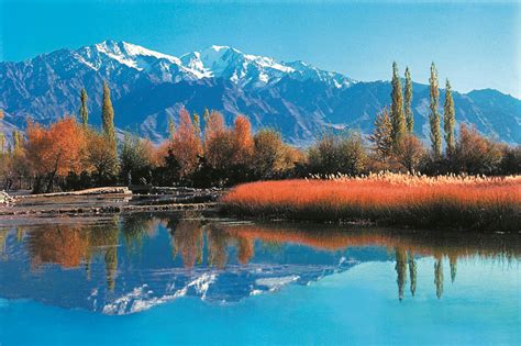 8 Pristine Himalayan Lakes that are Mirrors to your Soul - Ecophiles