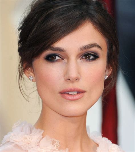 Keira Knightleys Smokey Eyes Super Vaidosa