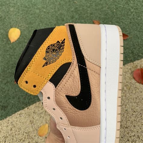 Wmns Air Jordan 1 Mid SE Particle Beige SneakerCool