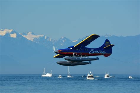 Float,plane,landing,flying,sky - free image from needpix.com