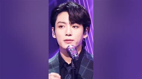 Jungkook Looking So Handsome And The Way Look So Handsome Man 💜😘🤗💜💜viral Bts Trending