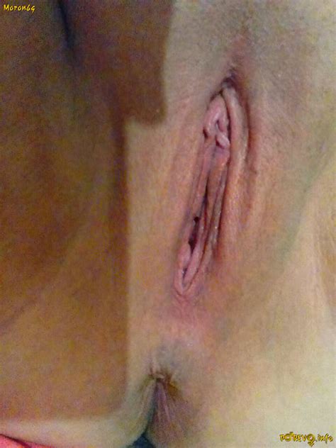 Private Pics Broken Holes крупный план раскрытые киска Porn Pic