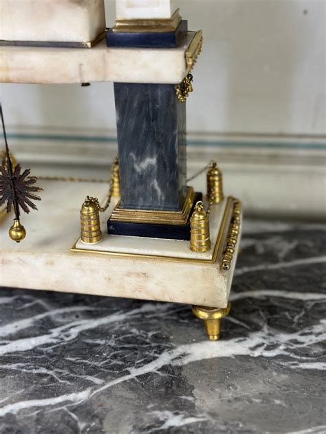 Proantic Pendule Portique Louis Xvi En Marbre Et Bronze Dor Xviii