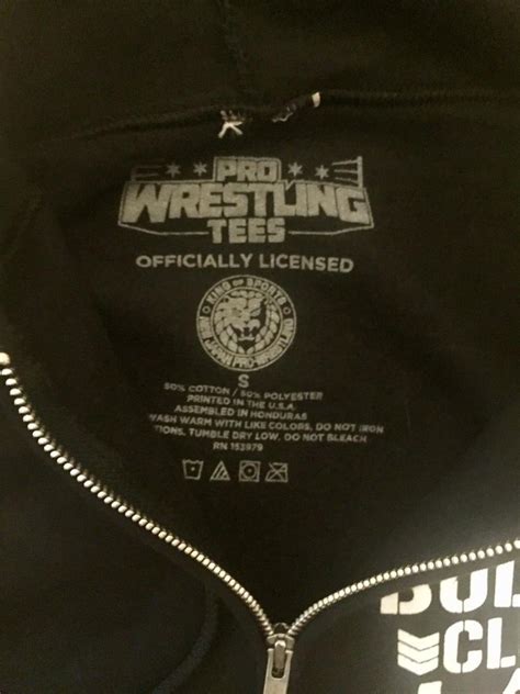 New Japan Pro Wrestling Bullet Club Zip Up Hoodie 1932234854