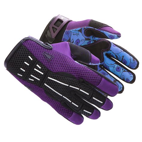 sport gloves 4