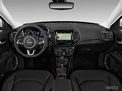 2018 Jeep Compass: 110 Interior Photos | U.S. News