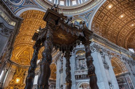 Roma Papal Major Basilica Of St Peter In The Vatican Stock Image