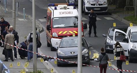 Fusillade un policier entre la vie et la mort après une course