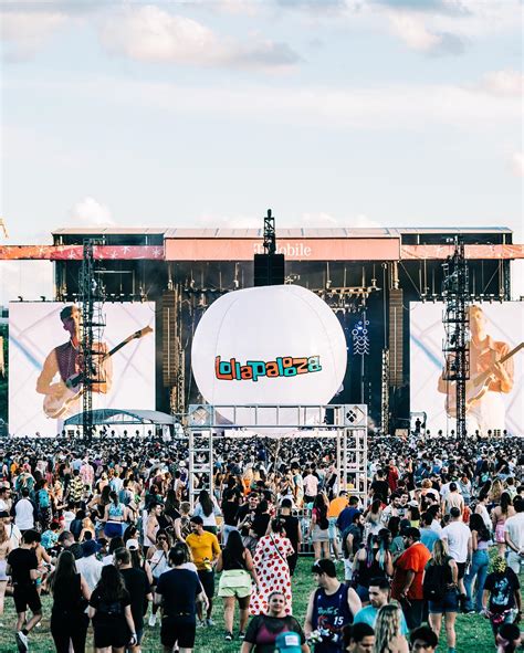 Fãs do Lollapalooza Brasil Festival musical revela as atrações